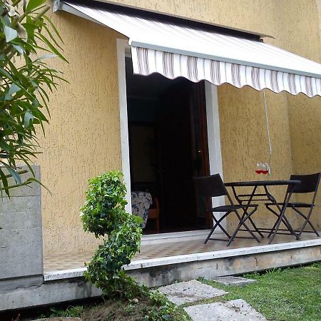 Casa Margherita Сирмионе Екстериор снимка