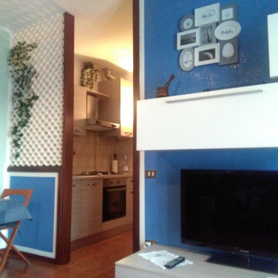 Casa Margherita Сирмионе Екстериор снимка